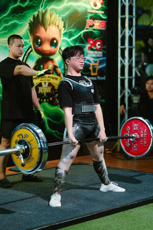 052. Phan Đức Vinh